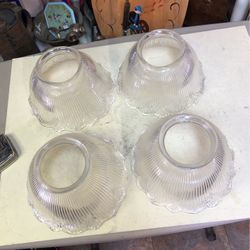 Glass Light Globes 4/20$