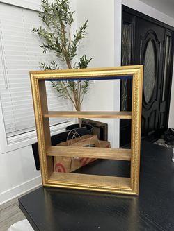 Display Shelf