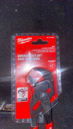 Milwaukee 7" Pliers Wrench – New in Package