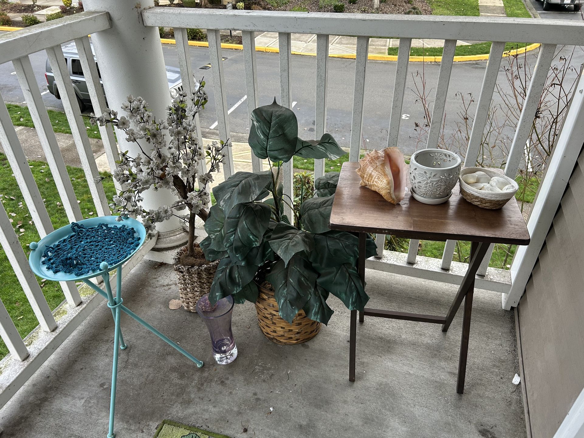 Outdoor/indoor Decor