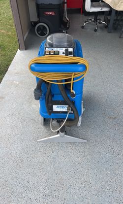 Portable Carpet Cleaning Machine