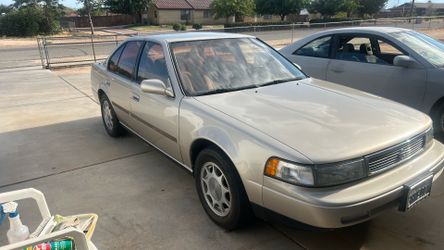 1994 Nissan Maxima