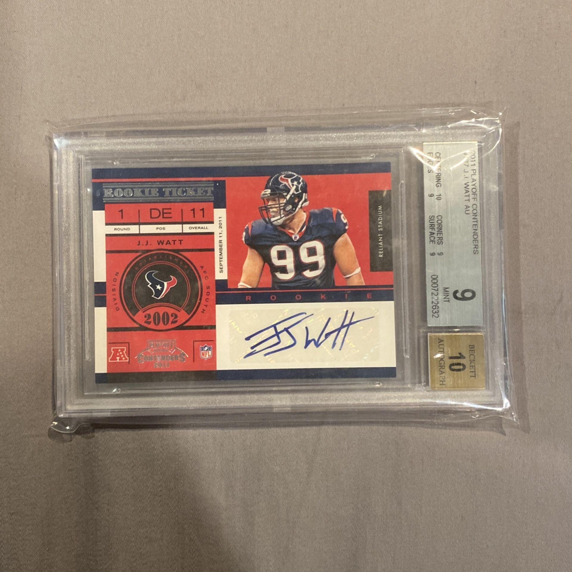 JJ Watt ROOKIE AUTO!! Low Pop!!