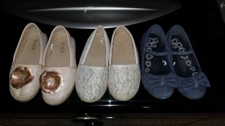 Toddler Girls shoes size 9