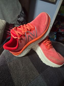 New Balance size 7
