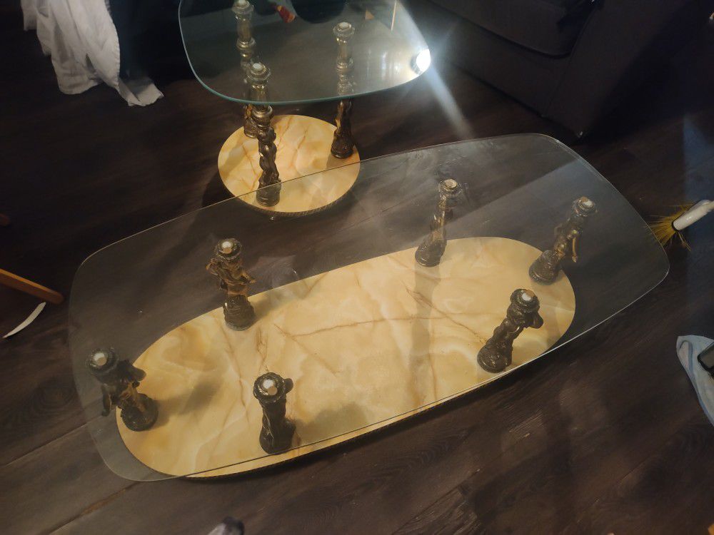 Vintage Hollywood Cherubs Coffee Table W/2 Matching End Tables Plus 2 Matching Lamps And Chair 