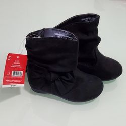 Girl Shoes. #5. Brand New. 