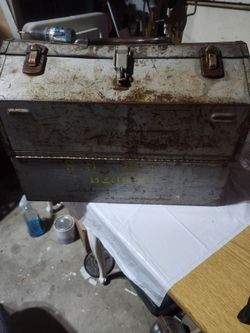 Vintage Kennedy Kits 1018