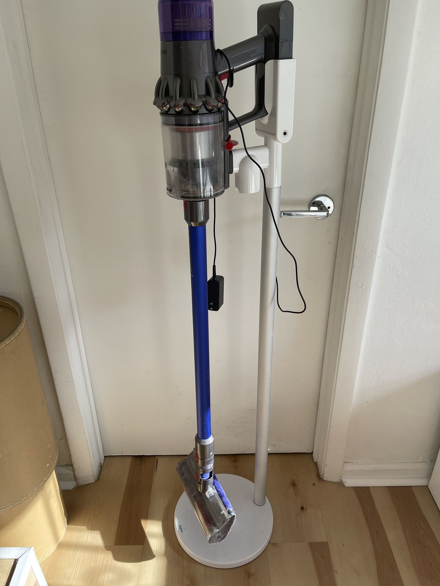 Dyson V11 + Full Set Of Accessories