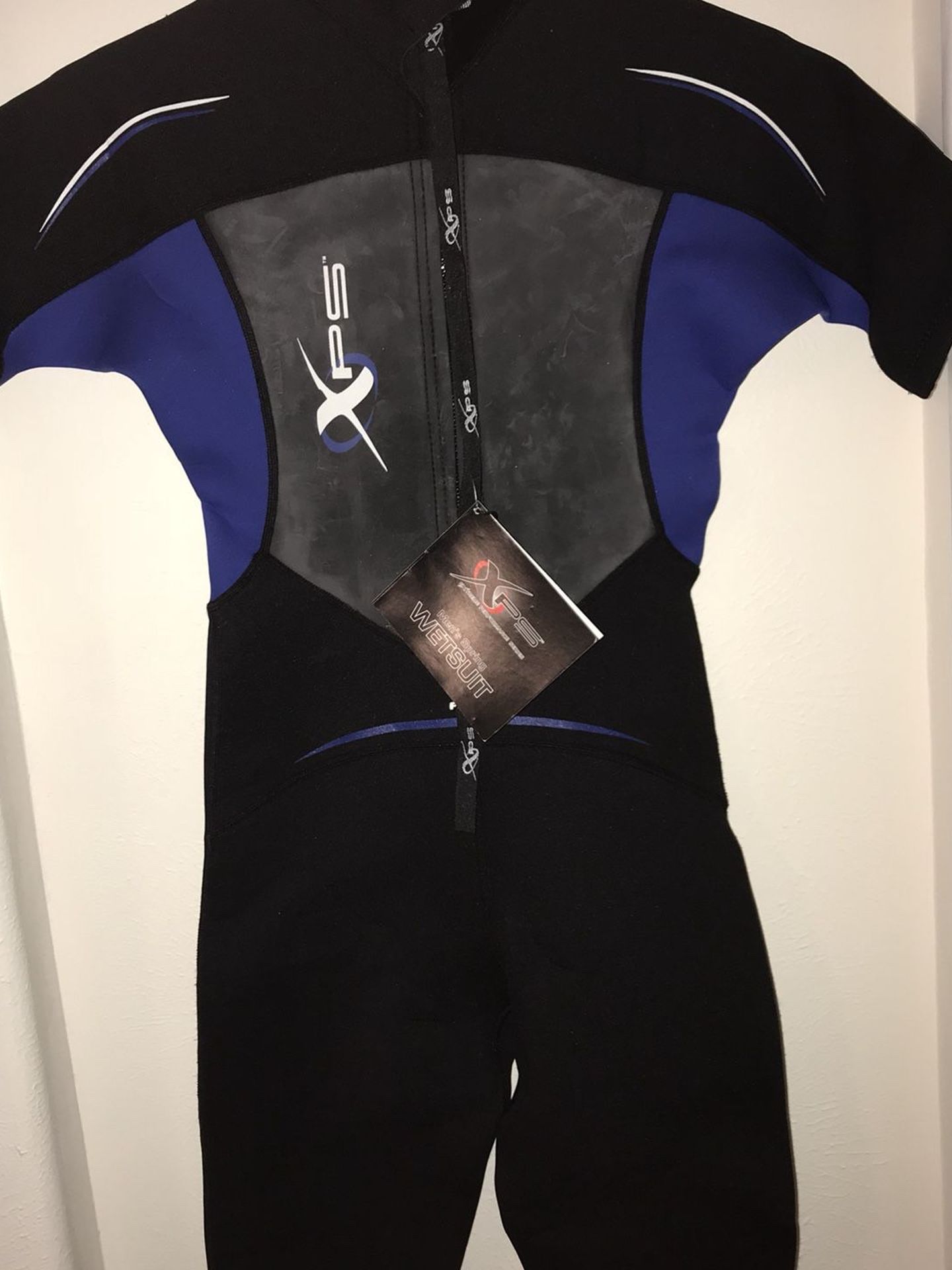 Bass Pro XPS Men’s Wetsuit NEW WITH TAGS