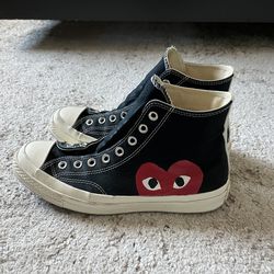 Comme des Garçons PLAY Converse