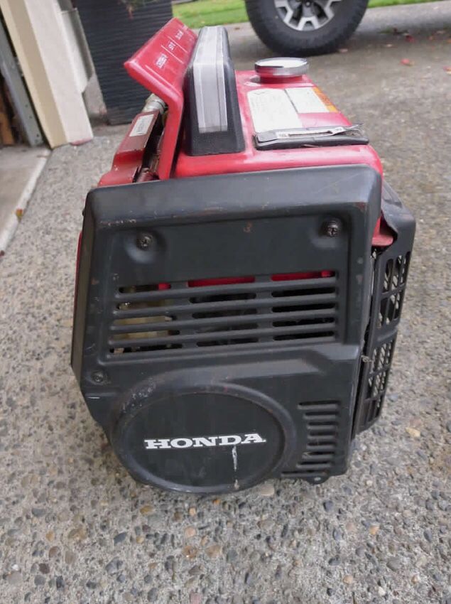 HONDA EX1000 1,000 Watt Portable Gas Generator 120V 8.3A 97cc Working