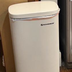 Large Trash Can 