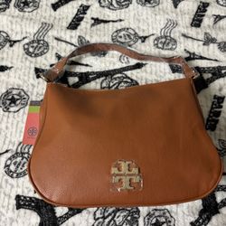 Tory Burch Britten Shoulder Bag in Brown Leather
