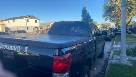 Toyota Tundra Bed Cover