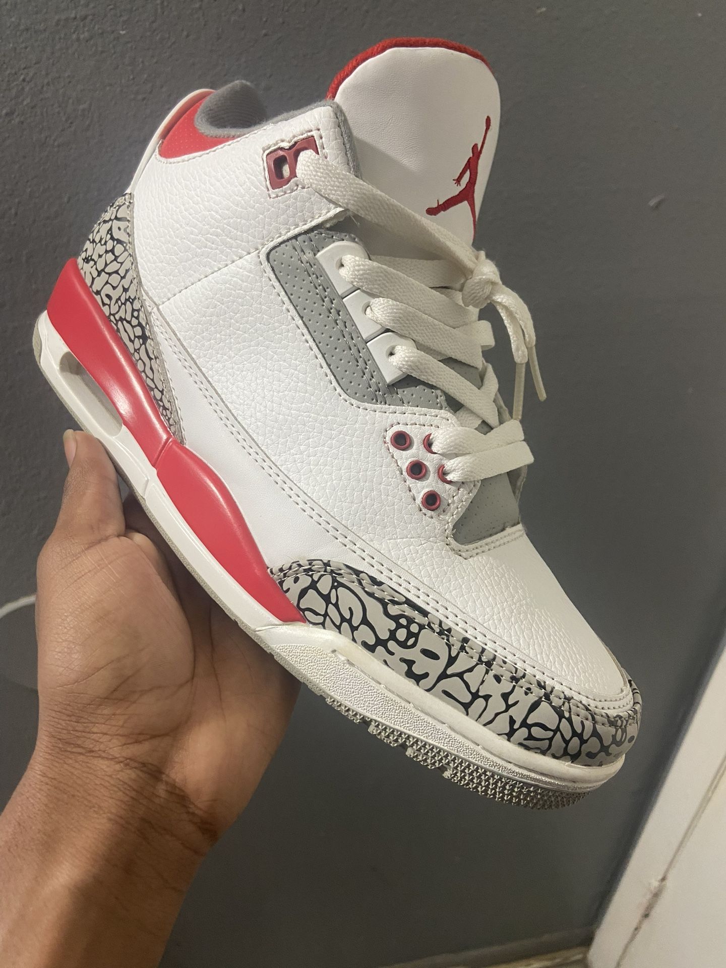 Jordan 3 ‘Fire Red’ Sneakers