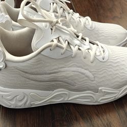 Puma Lamelo Ball sz 8.5 mens