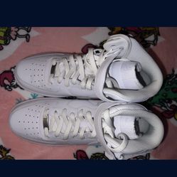 NIKE AIR FORCE HIGH TOPS 