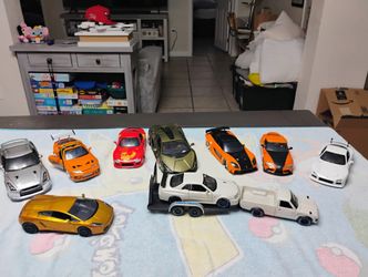 Misc lot of 1/24 Scale Die Cast Car