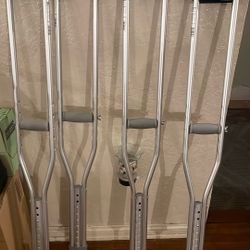 Crutches 