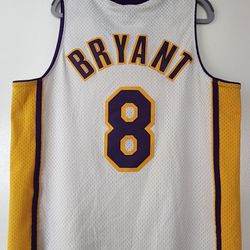 Kobe Bryant #8 Nike Basketball Jersey, White, Embroidery MEDIUM +2 Length  