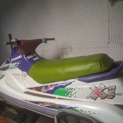 1995 Kawasaki jet ski 750