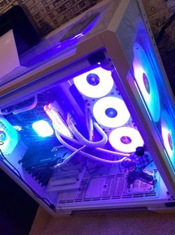 Gaming PC + Accessories