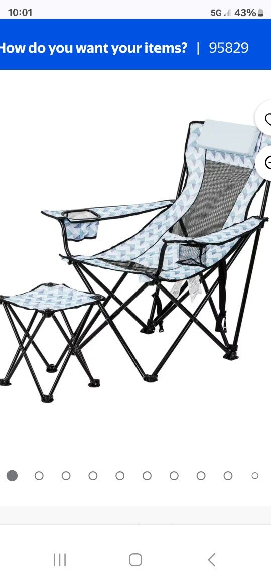 2 Brand New Never Used Lounge Chairs With Foot Rest 