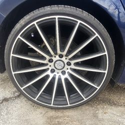 20" Sapphire Luxury Alloys