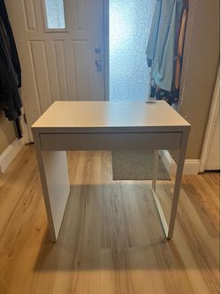 White IKEA Desk with drawer