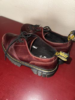 dr martens airwair