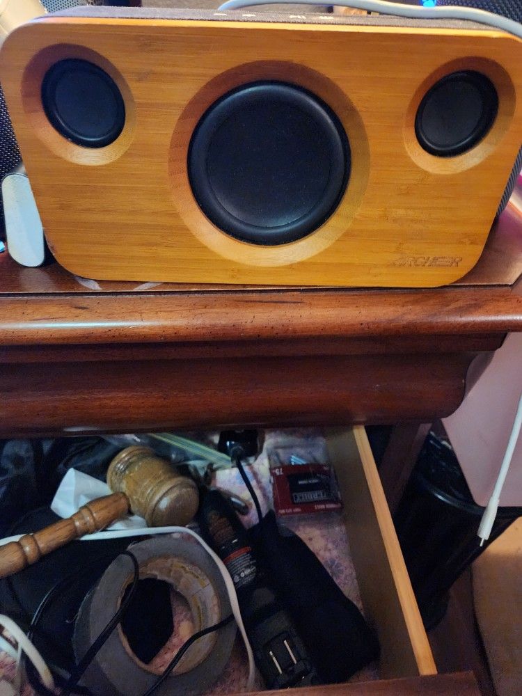 ARCHEER A320 Speaker w/ Xtra Bass