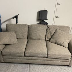 La Z Boy Sofa / Couch (Beige)