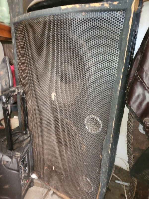 Large Subwoofers