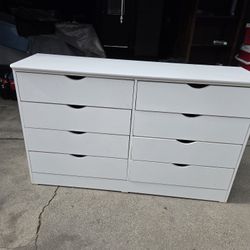 8 Drawers Dresser And 5 Drawers Dresser 