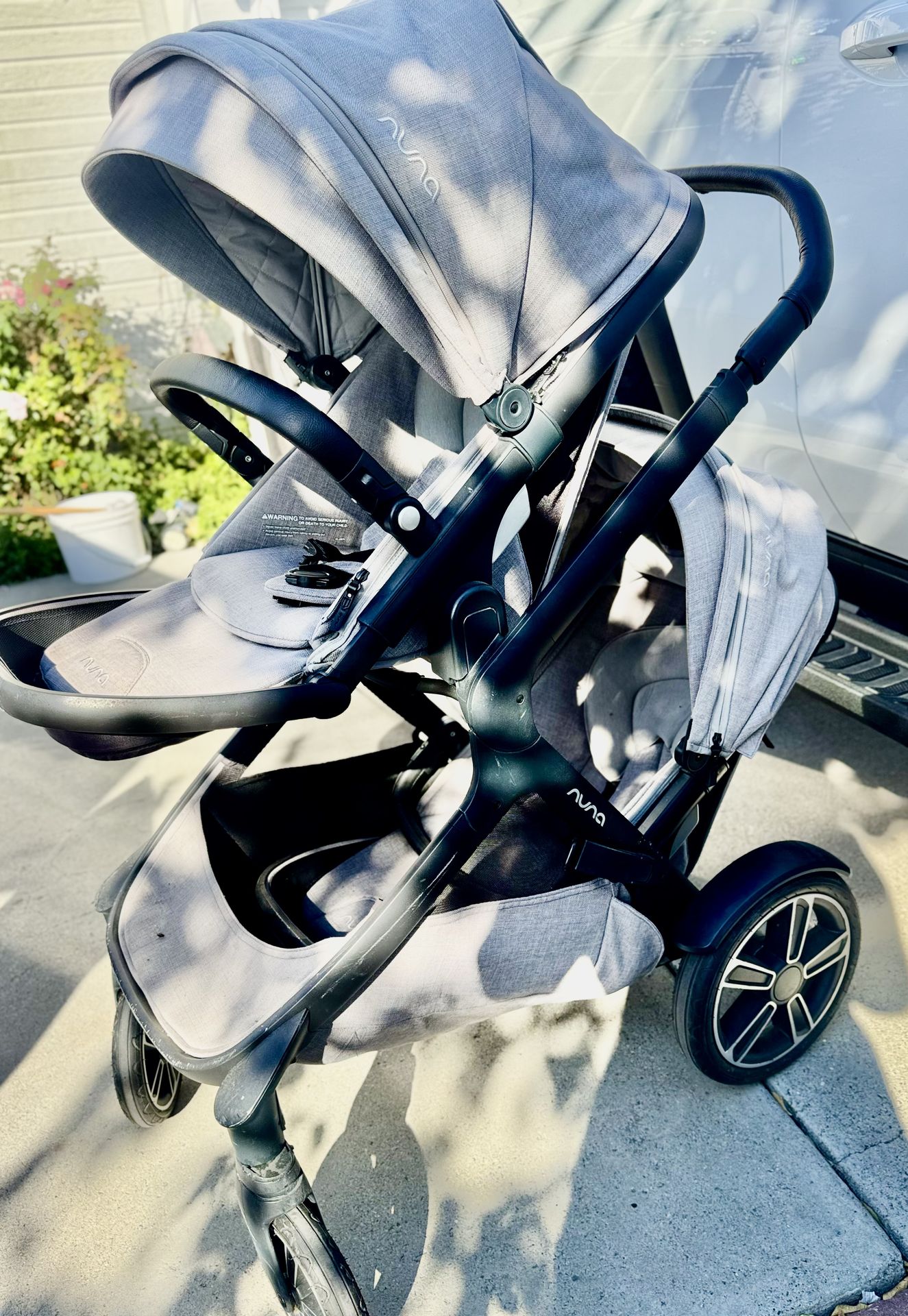 Nuna ready to grow double stroller