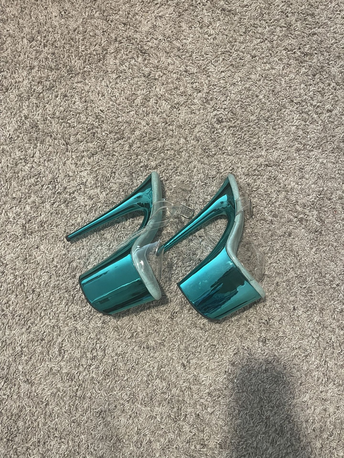 Sky 308 Teal Chrome w/ Clear Ankle Strap Platform 7" Heel Size 8  Shoe