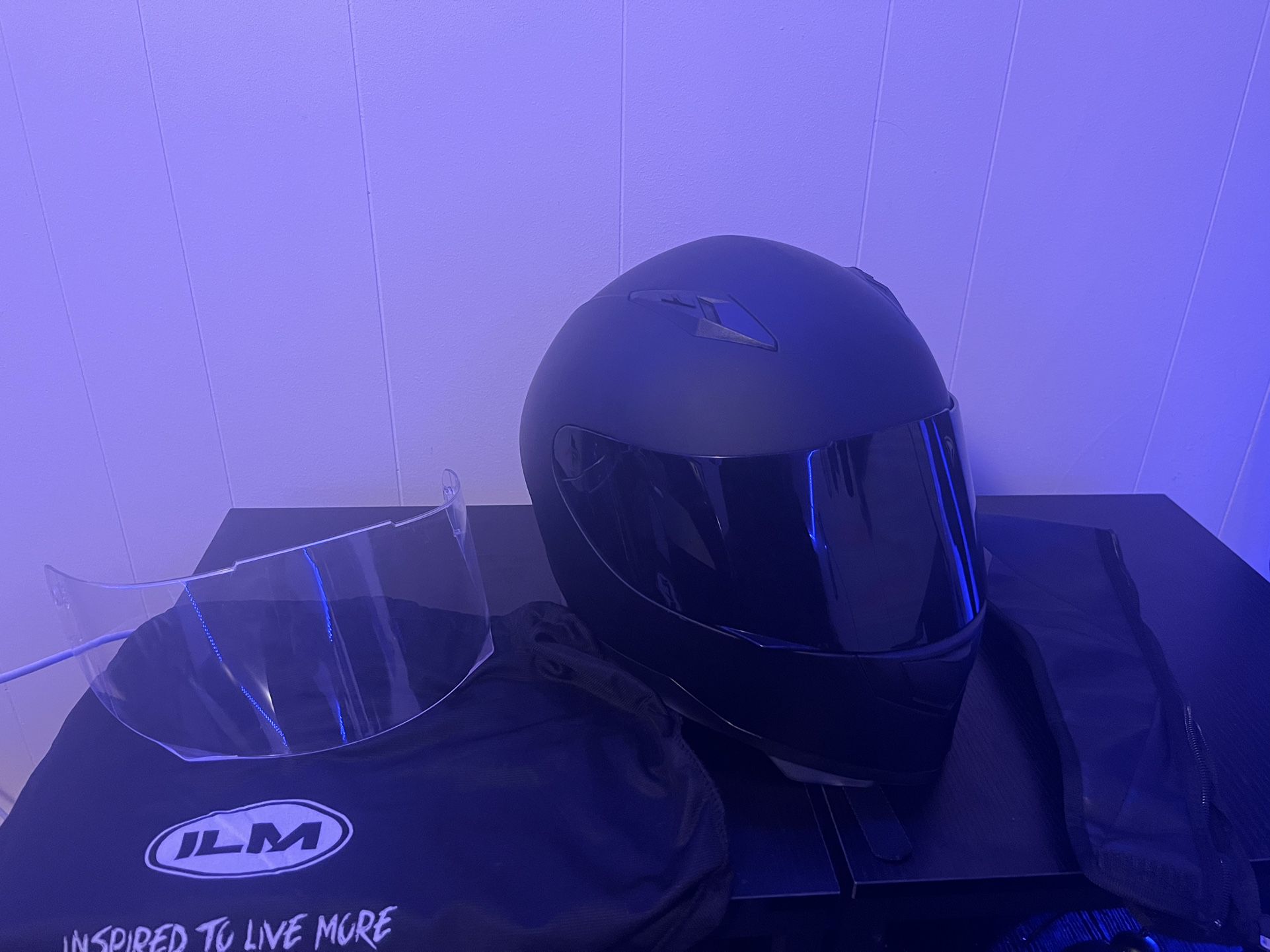 ILM Motorcycle Helmet- Medium
