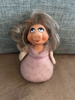 Vintage 1979 Miss Piggy Bean Bag Muppets Doll