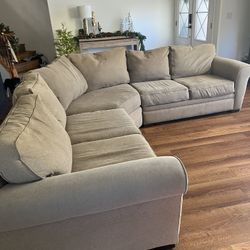 Sectional Couch 