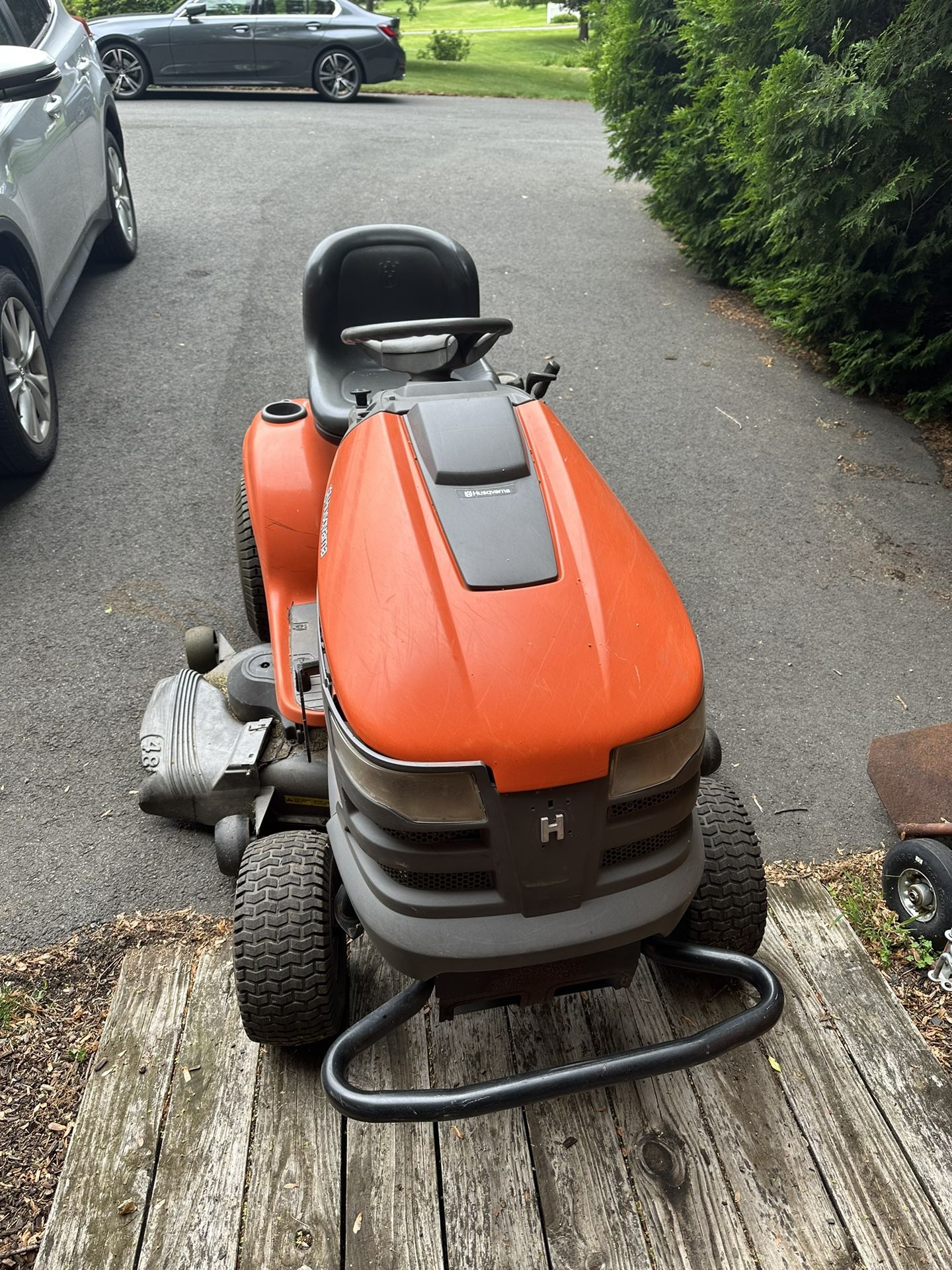 Needs Repair Husqvarna YTH2348 Riding Lawn Mower for Sale in