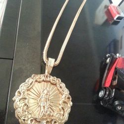 30 inch box cuban Chain with charm 10k