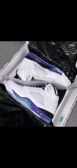 DS JORDAN 5 GRAPE  SIZE 8 , 9.5 & 10