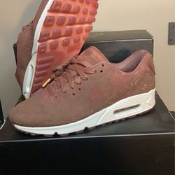 Nike AirMax 90 “Laser Mahogany“