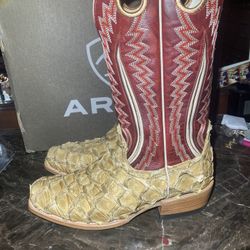 Ariat Pirarucu Mens Boots Size 10EE 