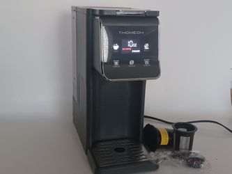 TWOMEOW Single‐Serve K‐Cup Coffee Maker – Hot & Iced, Bold Brew