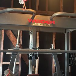 Weight Machine In Good Condition 