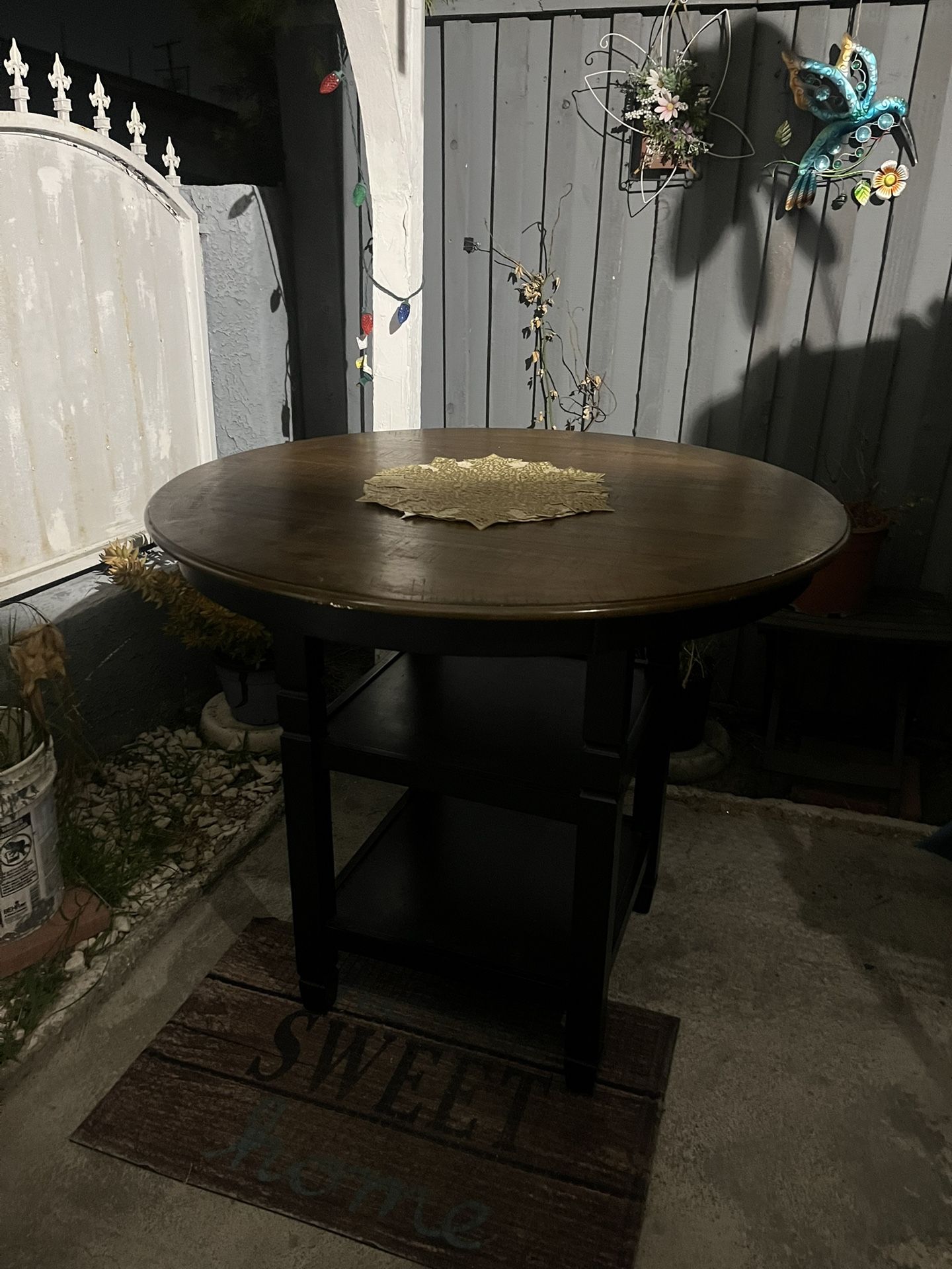 Kitchen Table 4 Chairs