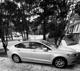 Sold as is for Parts-2014 Ford Fusion