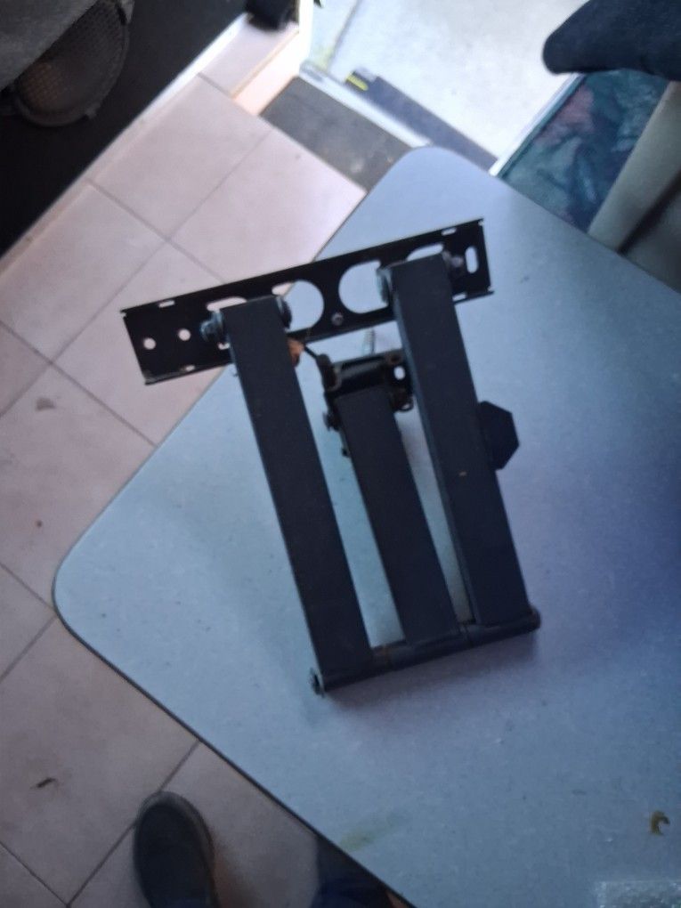 TV Wall Mount. Heavy Duty